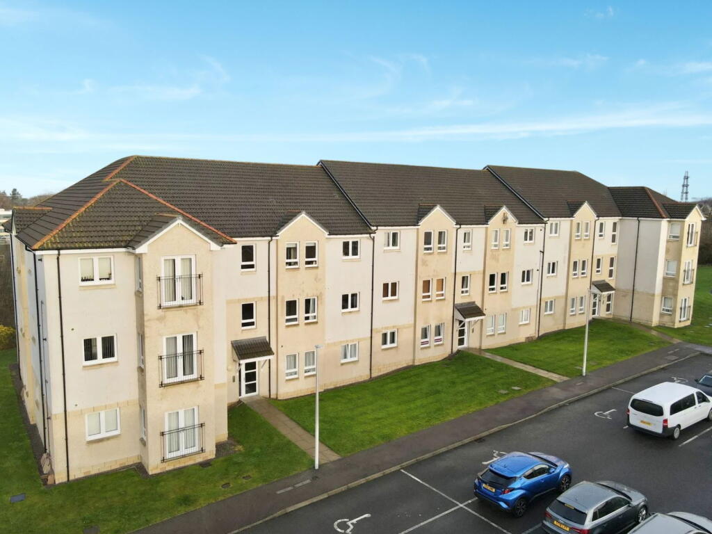 Main image of property: 62 Holm Farm Road, Inverness, IV2 6BE