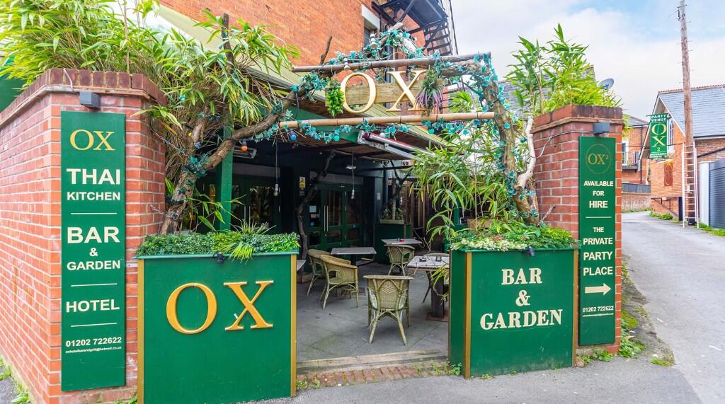 Additional property image - The Ox, Commercial Road, Poole, Dorset, BH14