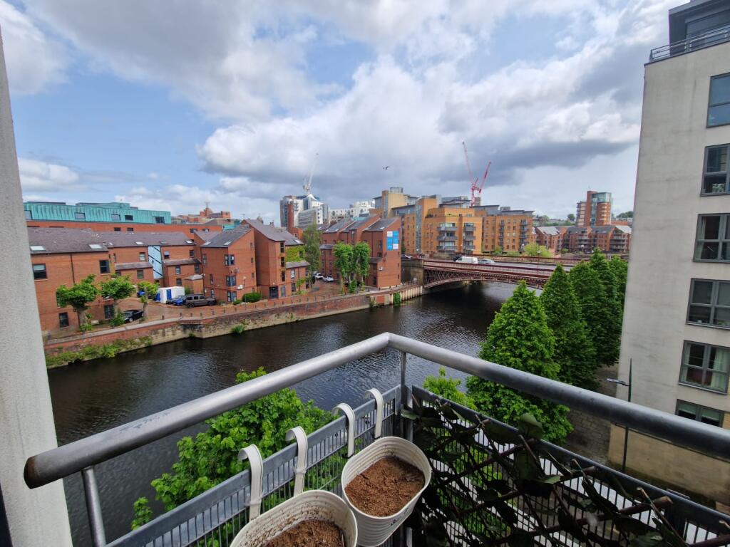 Main image of property: 6 Bowman Lane, Leeds