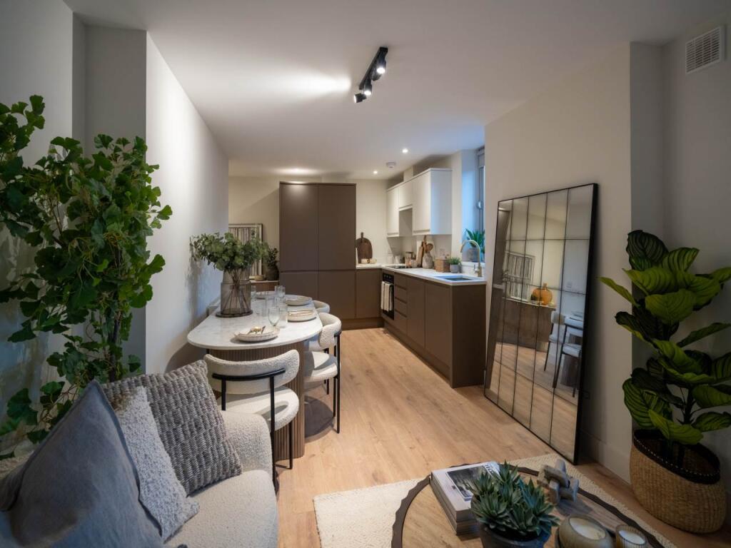 Main image of property: Greencoat House, 32 St Leonards Road, Eastbourne