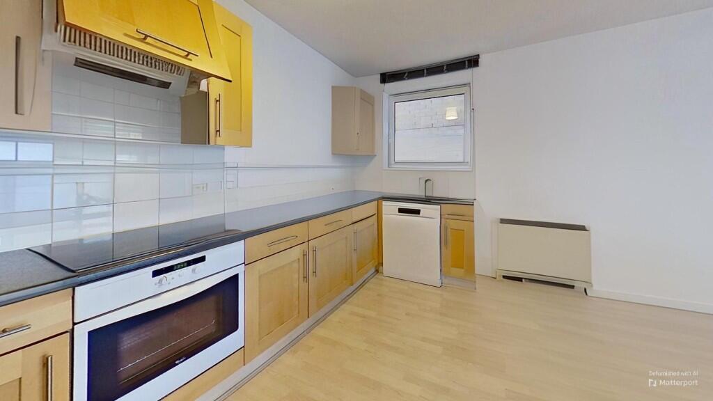 Main image of property: Hull Place, Galleons Lock, London, E16