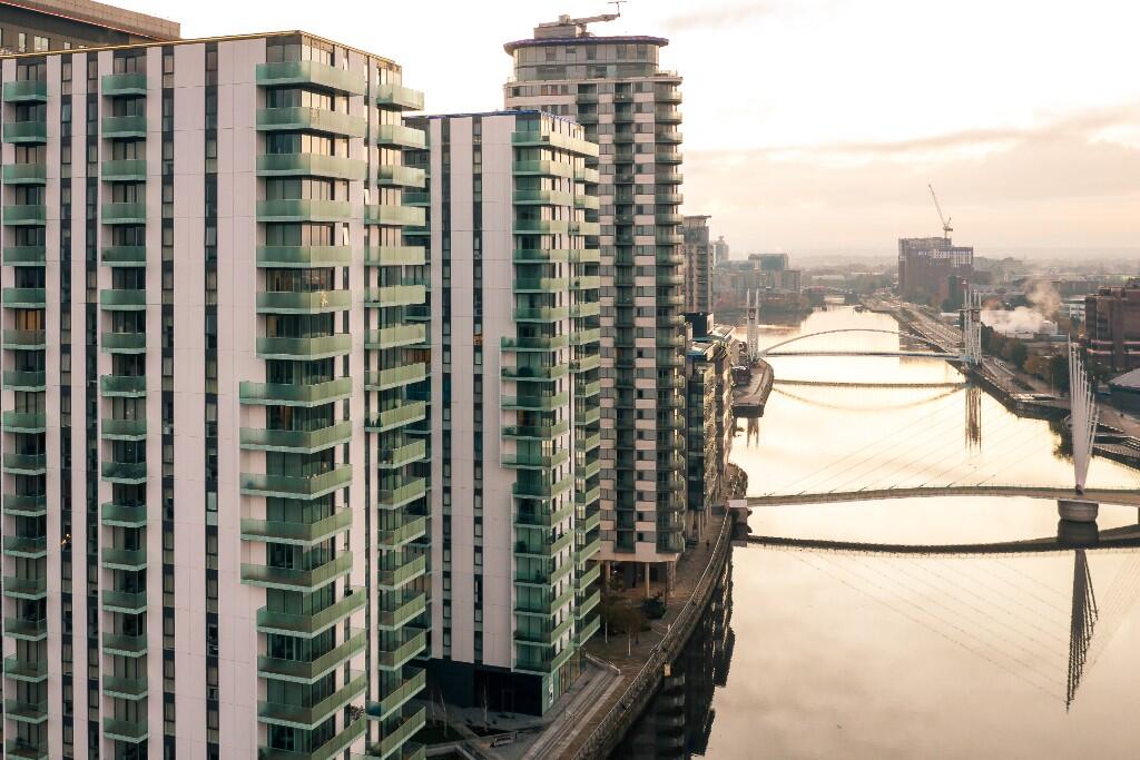 Main image of property: Blue, Media City Uk, Manchester, Greater Manchester, M50