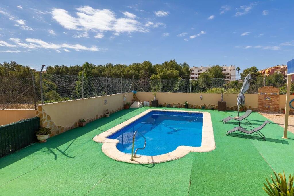 Main image of property: Valencia, Alicante, Orihuela Costa