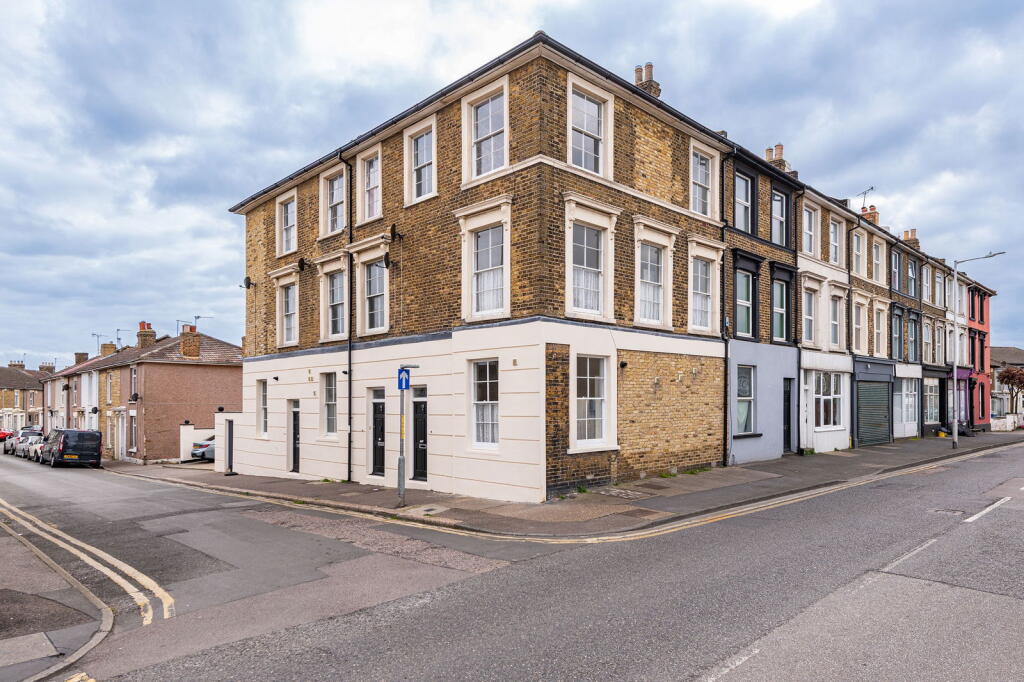 Main image of property: Marine Parade, Sheerness, ME12 2AP