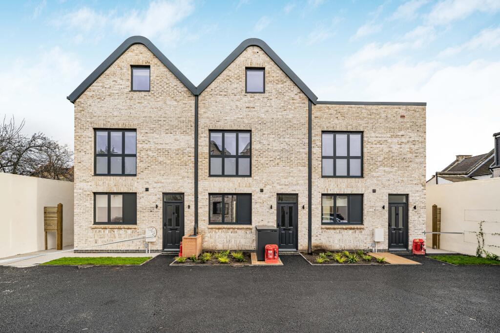 Main image of property: Vaughan Terrace, Bury Street, Enfield, N9