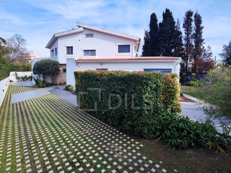 Main image of property: Lisbon, Estoril