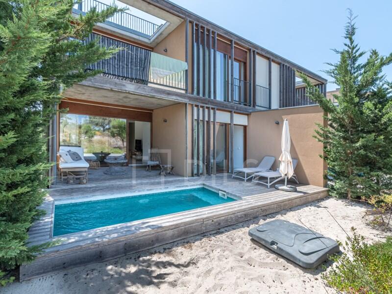 Main image of property: Setúbal, Carvalhal