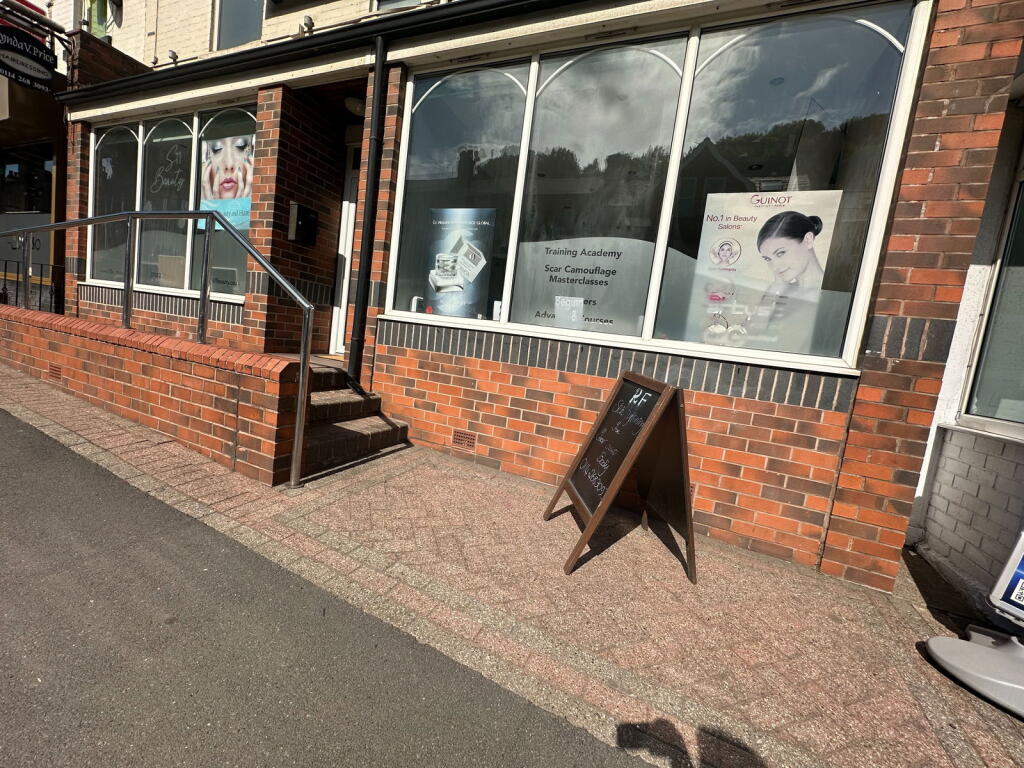 Main image of property: Ecclesall Road