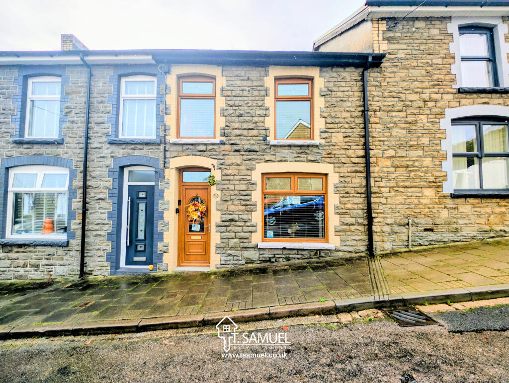 Main image of property: Ann Street, Abercynon, CF45 4NW