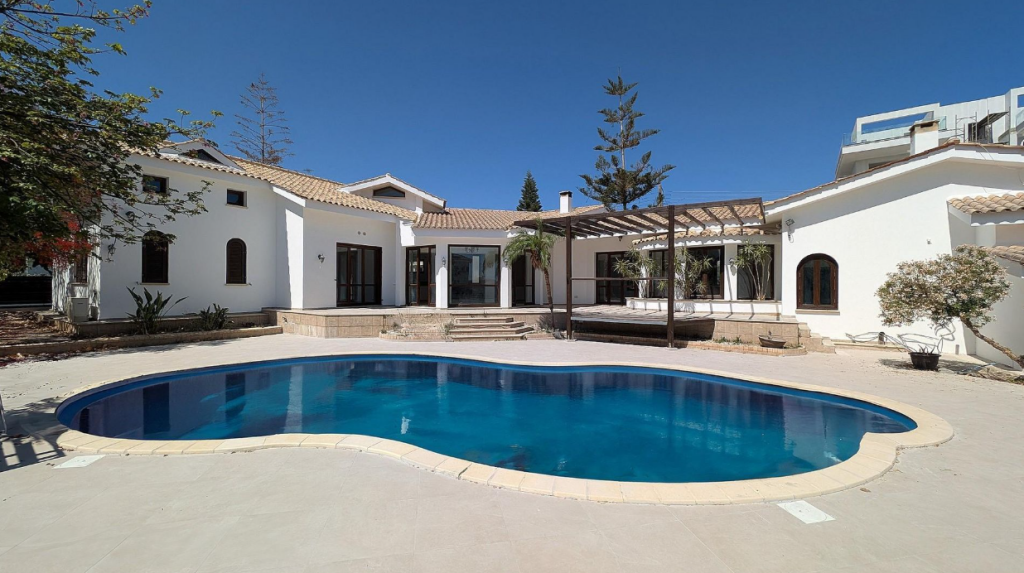 Main image of property: Larnaca, Aradipou