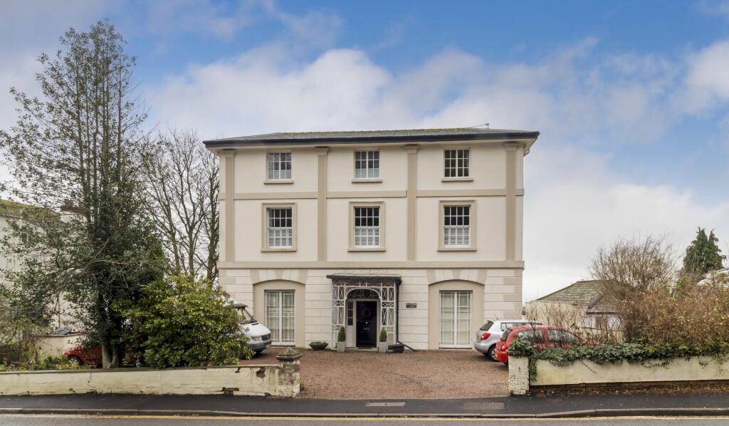 Main image of property: Aucott House, Worcester Road, Malvern, Worcestershire, WR14 4AB