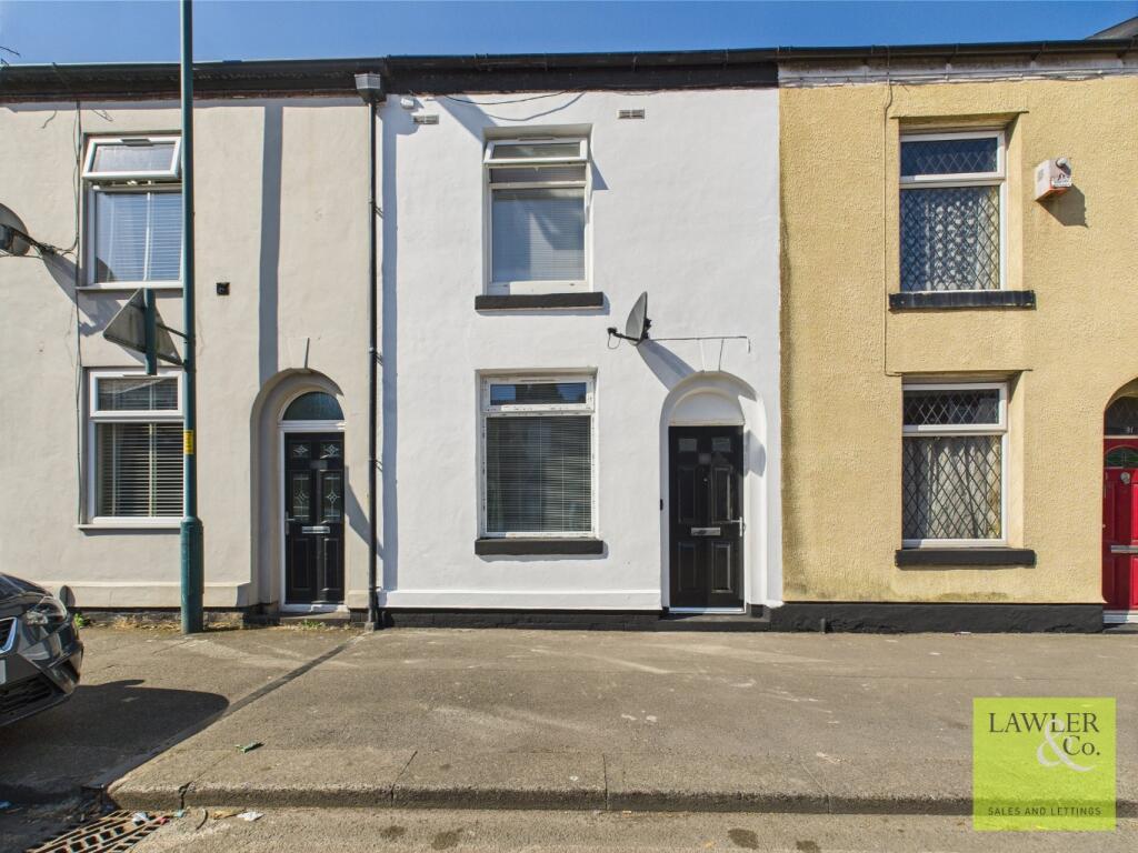 Main image of property: Old Road, Hyde, SK14 4SP