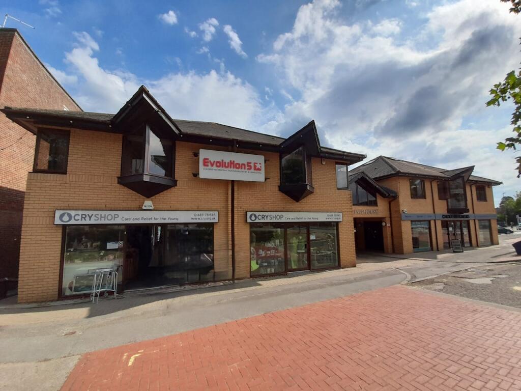 Main image of property: Stirling House, 7 St. Johns Road, Southampton, SO30 4AA