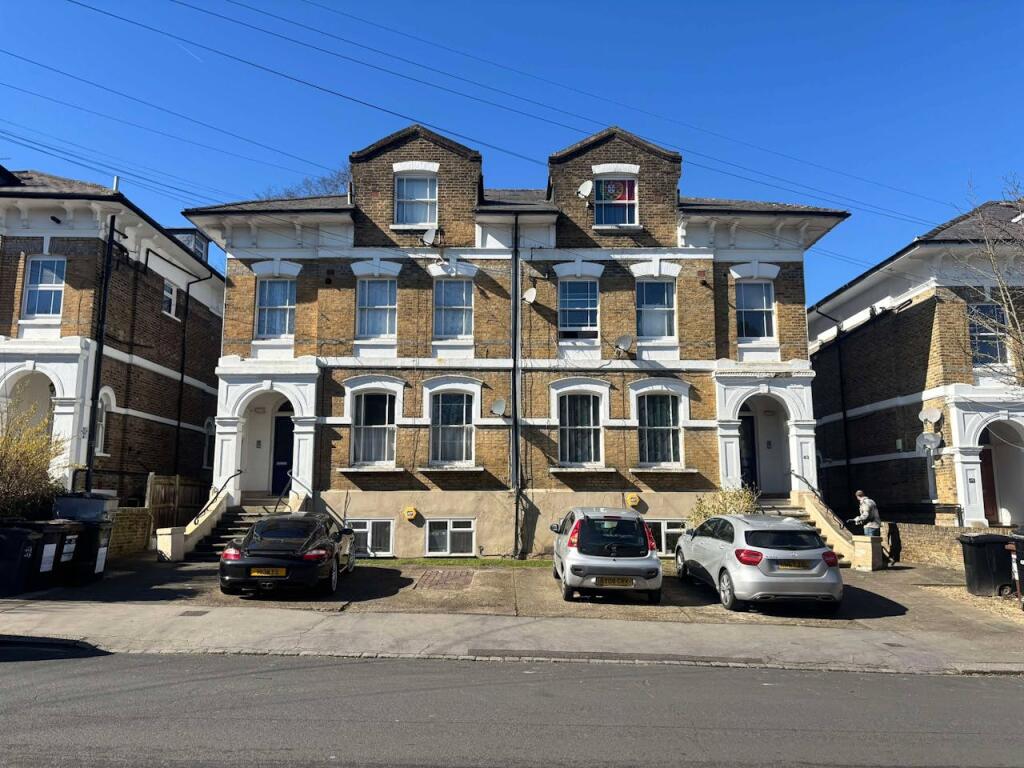 Main image of property: 41/43 Outram Road, Croydon, CR0 6XG