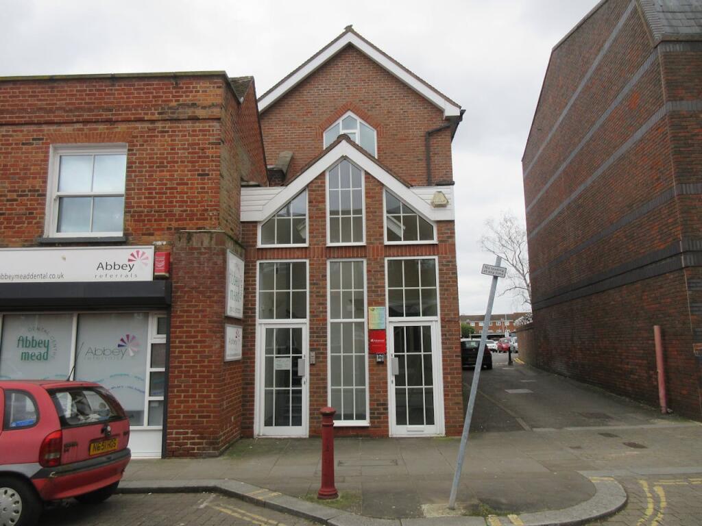 Main image of property: First And Second Floor Offices, 73 Guildford Street, Chertsey, KT16 9AS