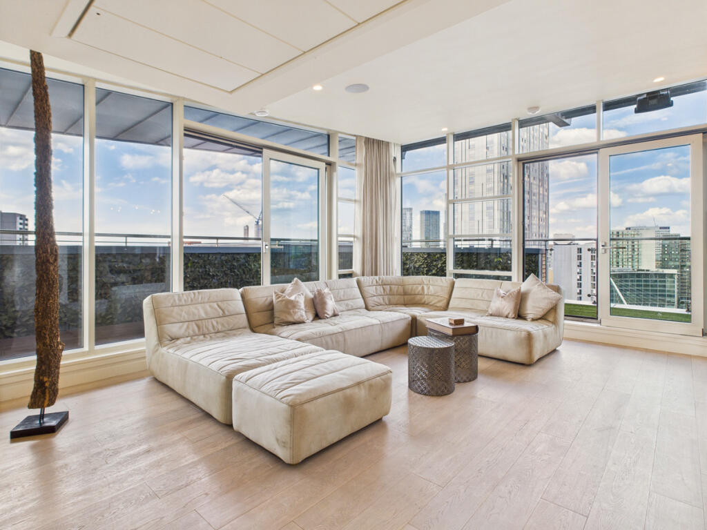 Main image of property: Leftbank, Manchester, M3 3