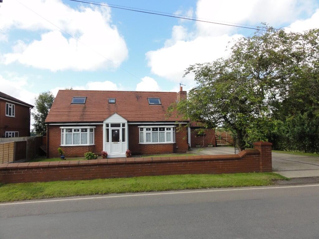 Main image of property: REEDNESS, Main Street, DN14