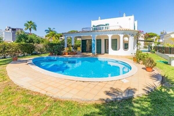 Main image of property: Algarve, Vilamoura