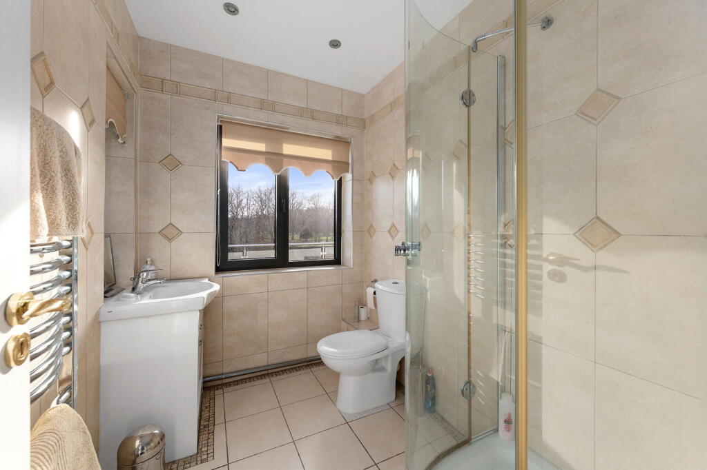Additional property image - Barnfield Wood Close, Beckenham, BR3