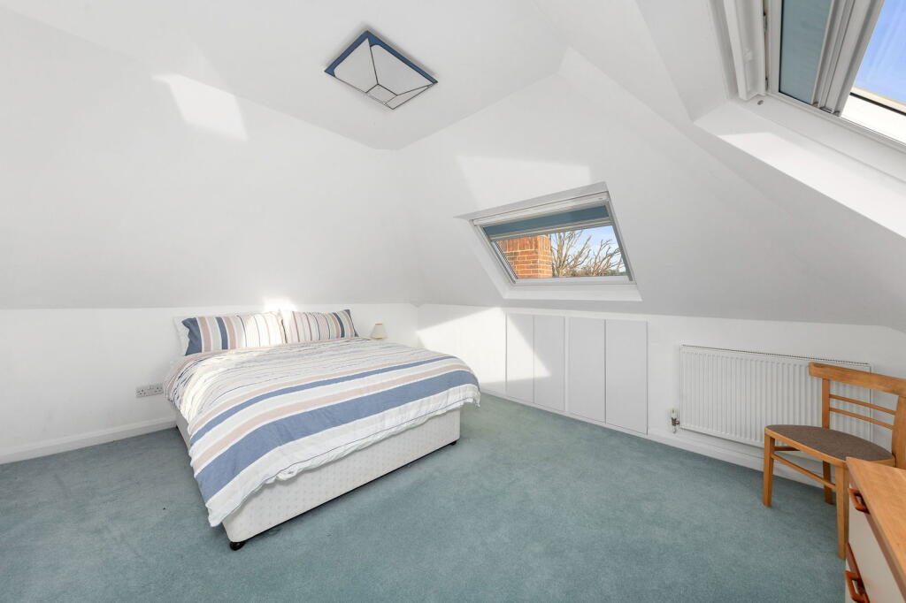 Additional property image - Barnfield Wood Close, Beckenham, BR3