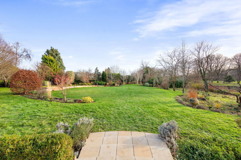 Additional property image - Barnfield Wood Close, Beckenham, BR3