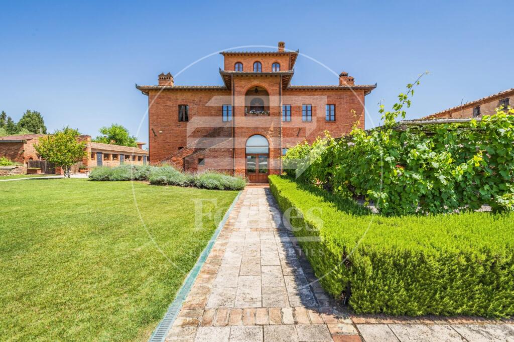 Main image of property: Tuscany, Siena, Sinalunga