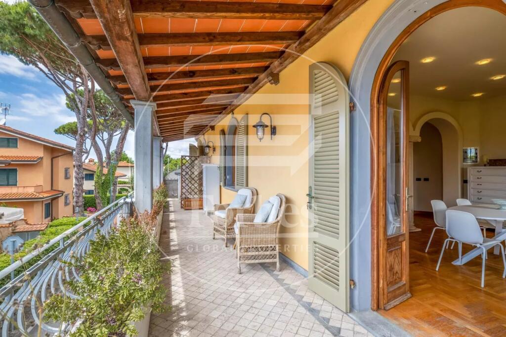 Main image of property: Tuscany, Lucca, Forte Dei Marmi