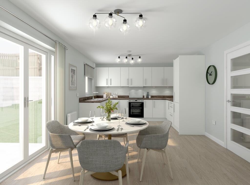 4 bedroom detached house
