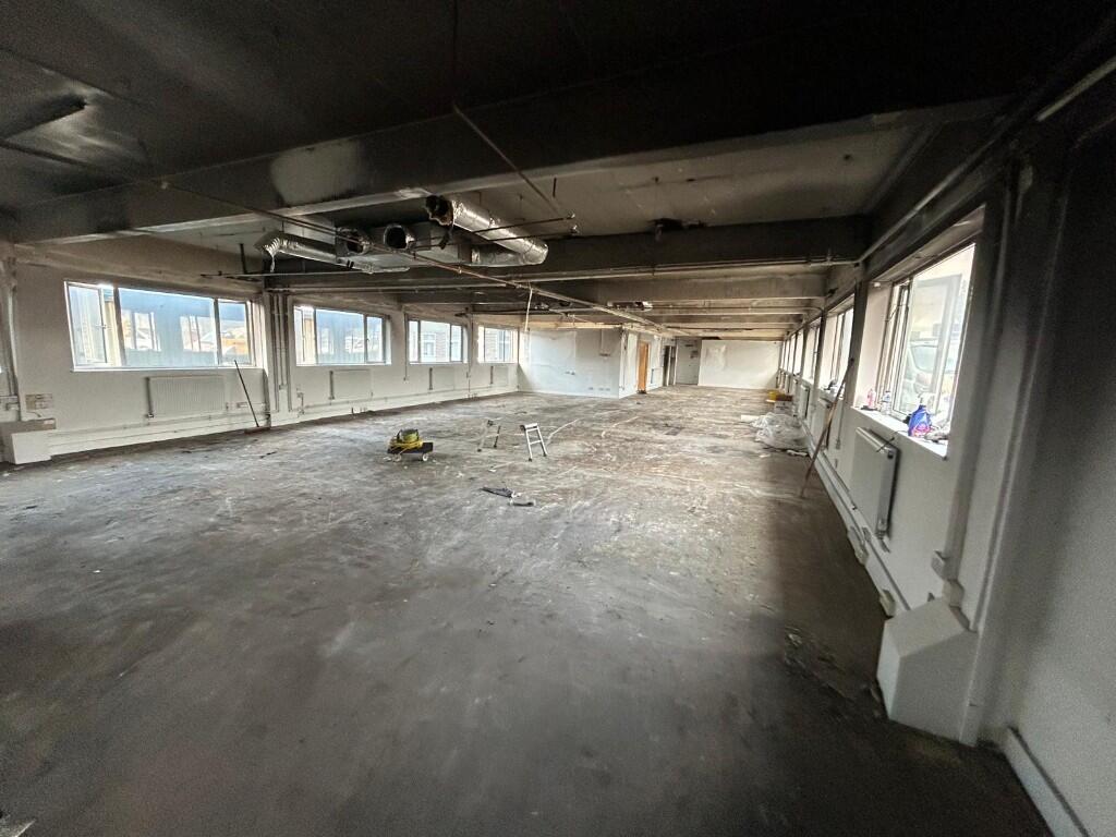 Main image of property: Office, London Road, Grays, Essex, RM20