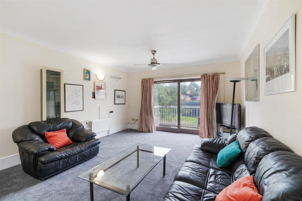 Main image of property: Pavilion Lodge, HA2