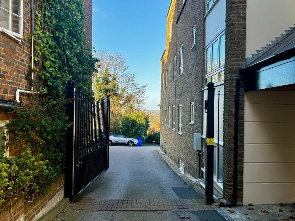 Main image of property: High Street, Harrow on the Hill