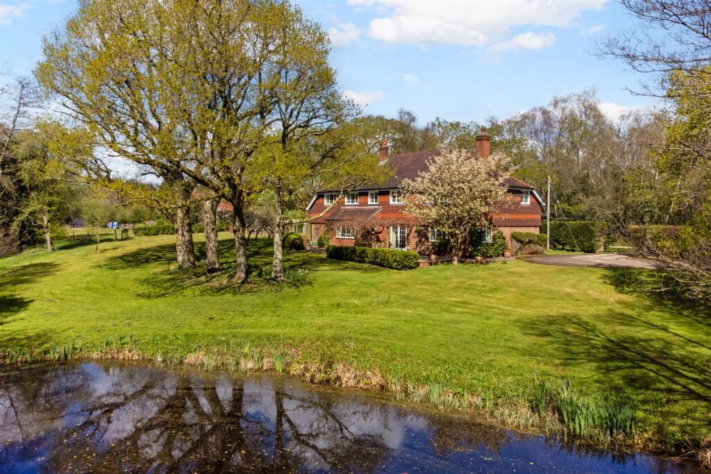 Main image of property: Passfield