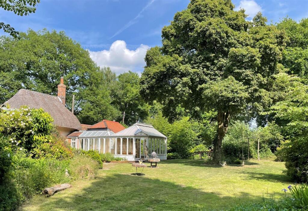 Main image of property: Froxfield
