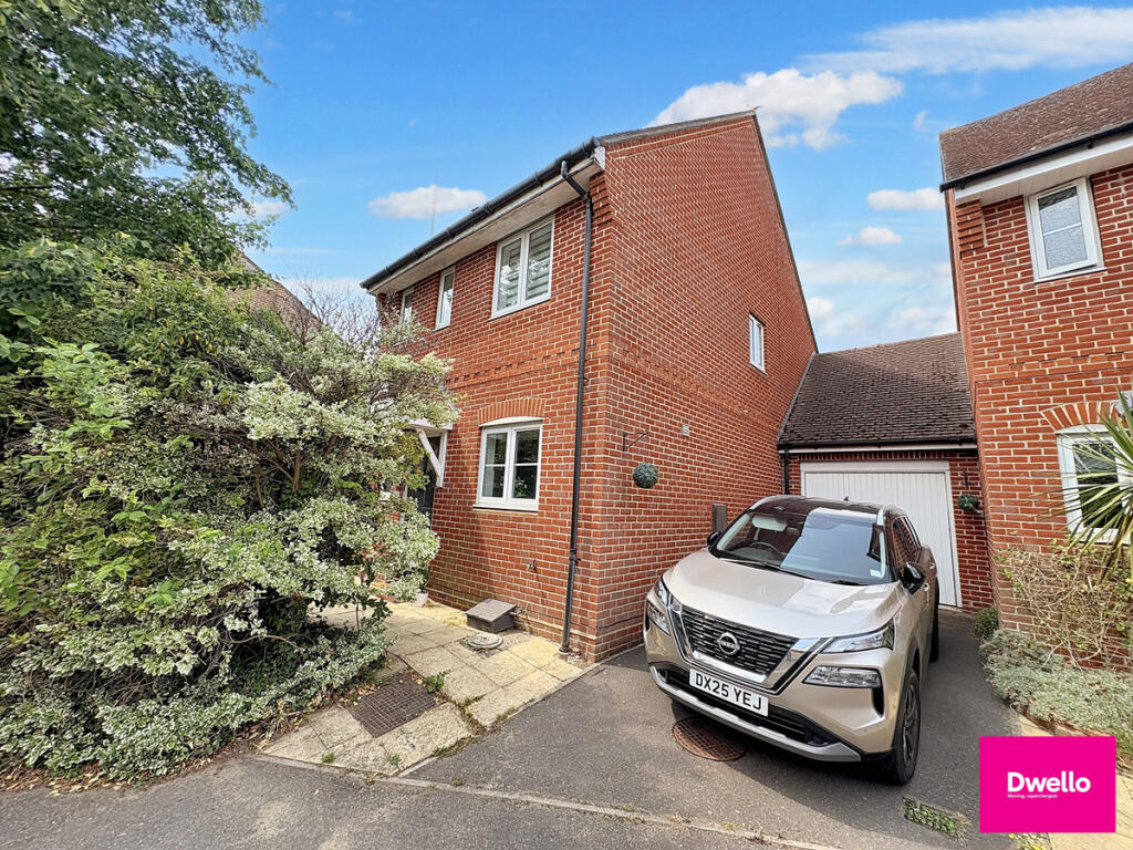 Main image of property: Maltings Park Road, Colchester, CO6 3