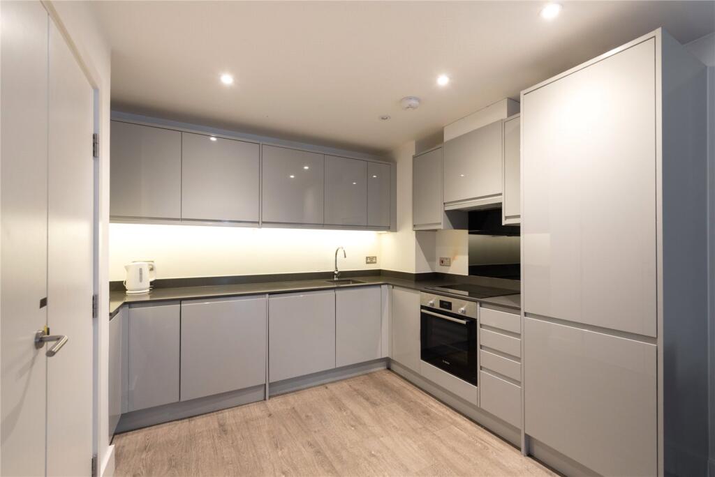 Main image of property: 38 Mill Green Road,, Mitcham, CR4