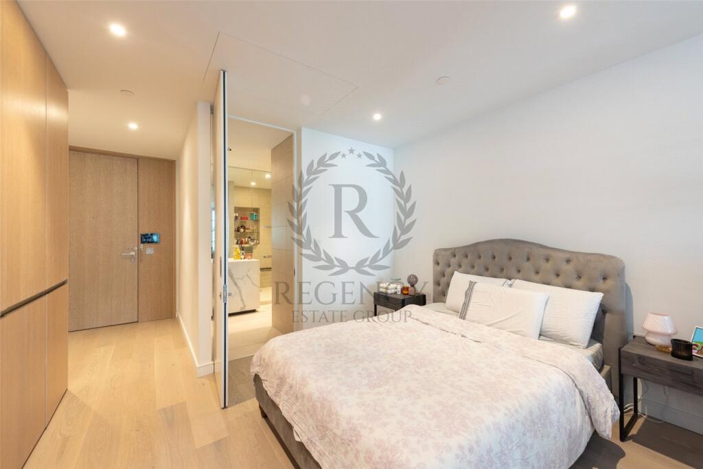 Main image of property: Ellington Tower,, 10 Park Drive,, Canary Wharf,, E14