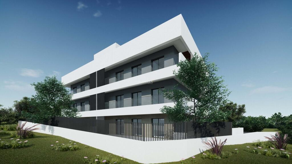Main image of property: Algarve, Mexilhoeira Grande