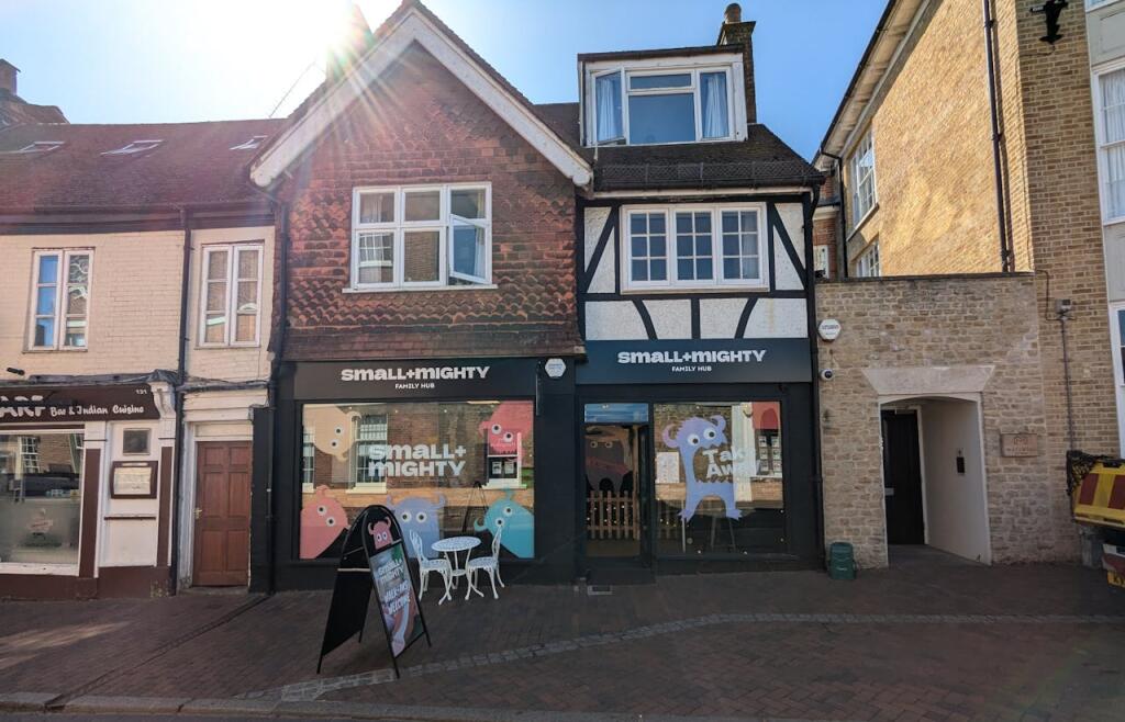 Main image of property: 133, High Street, Godalming, GU7 1AF