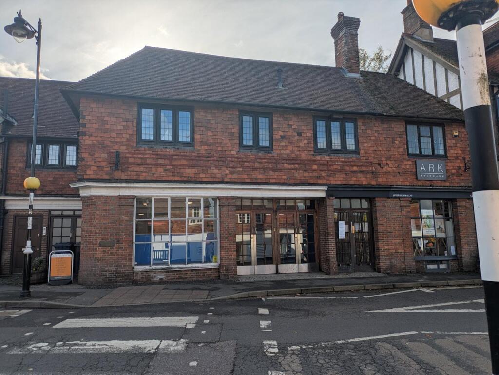 Main image of property: 14 High Street, Haslemere, GU27 2JE