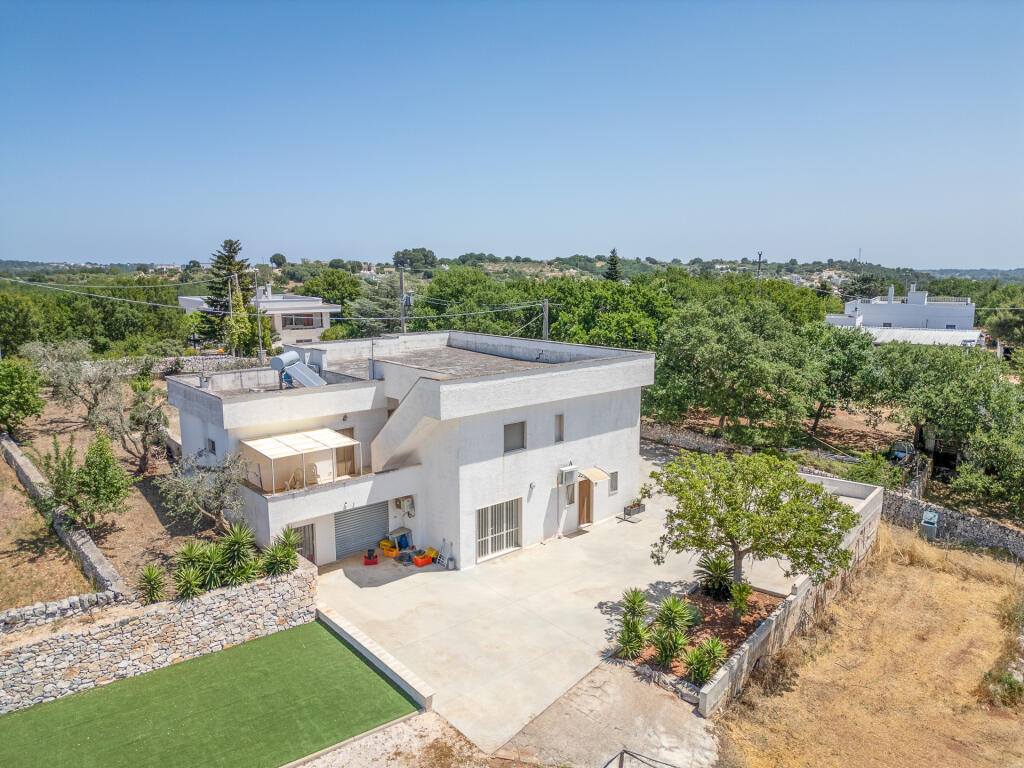 Main image of property: Contrada contini,70010 Locorotondo,Italy