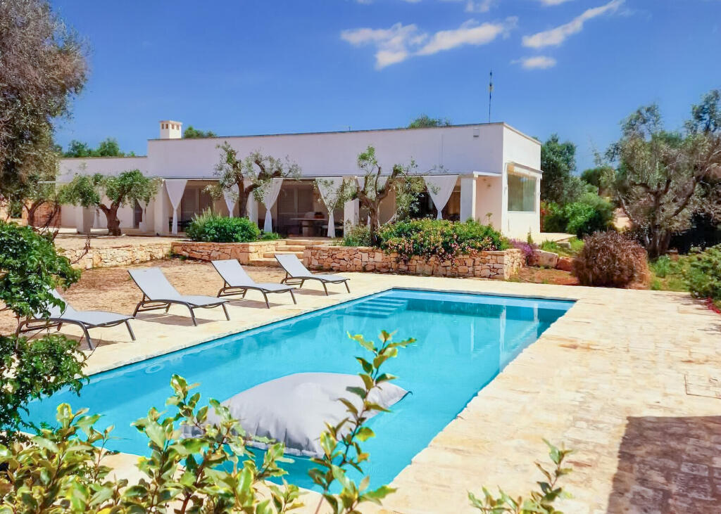 Main image of property: Apulia, Brindisi, Ostuni