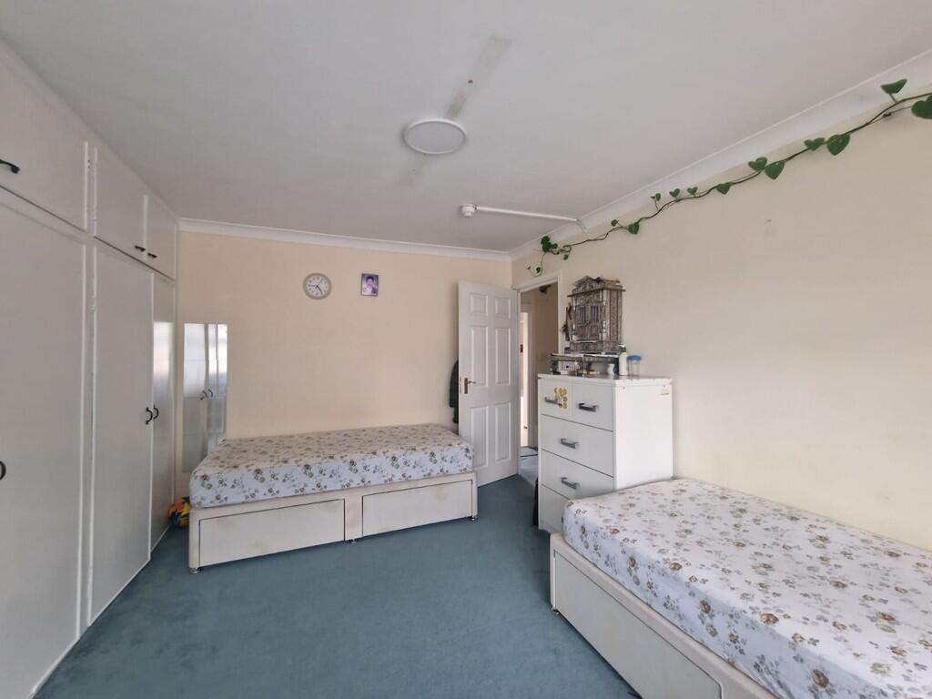 Main image of property: Kenton Road, Harrow, HA3 0UN