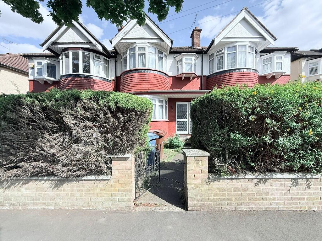 Main image of property: Yeading Avenue,Harrow,HA2 9RH