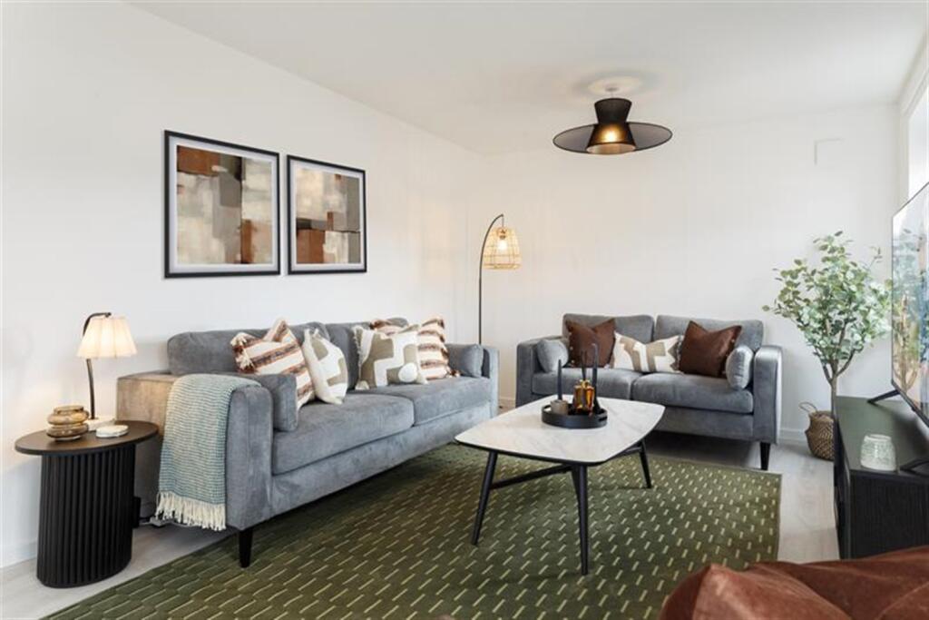 Main image of property: Casa, North Valley, Nottingham, NG7