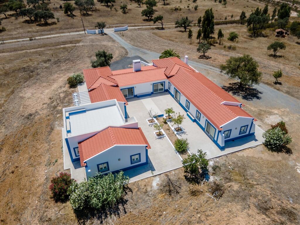 Main image of property: Setúbal, Grândola