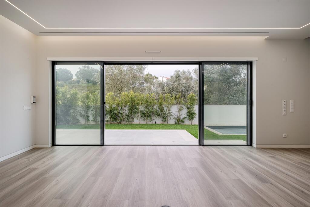 Main image of property: Lisbon, Cascais