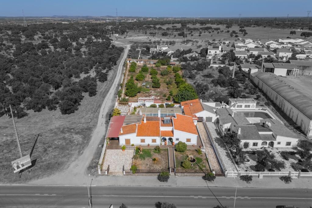 Main image of property: Setúbal, Santiago do Cacém