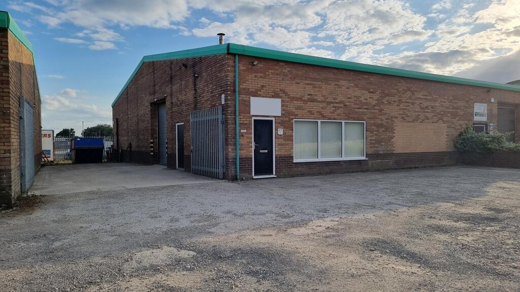 Main image of property: Unit 4 Lincoln Road , Pocklington Airfield Industrial Estate, Pocklington, York, YO42 1NR