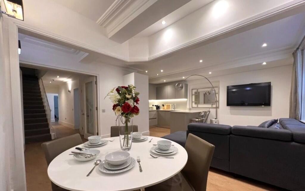 Main image of property: Talbot Square, London, W2