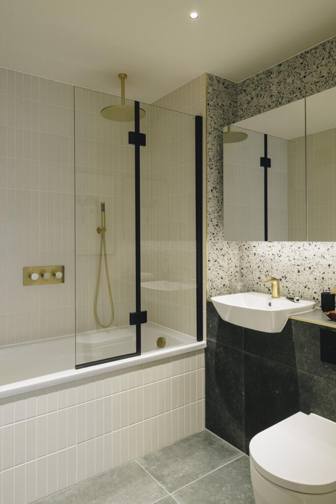 Main image of property: The Wiltern, Dawlish Avenue East Perivale UB6